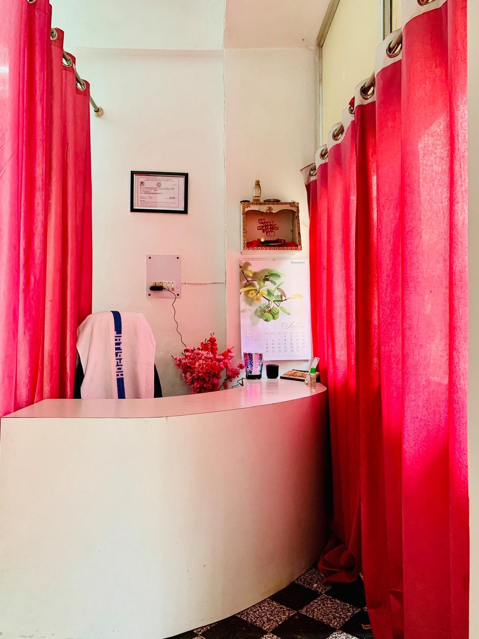 Reception area at Dental Tonic, Gwalior